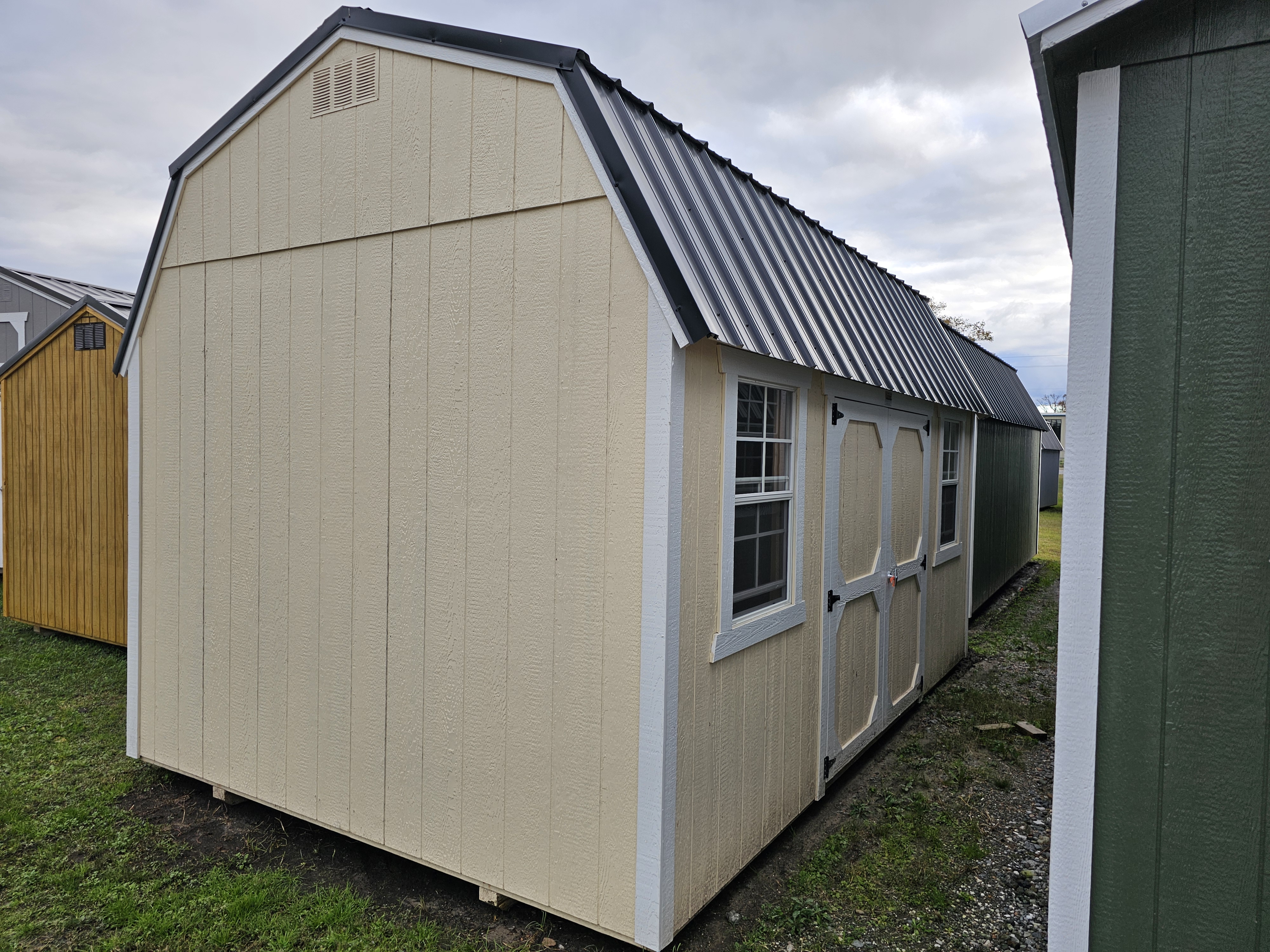 10x16 Lofted Barn for sale near Washington, NC