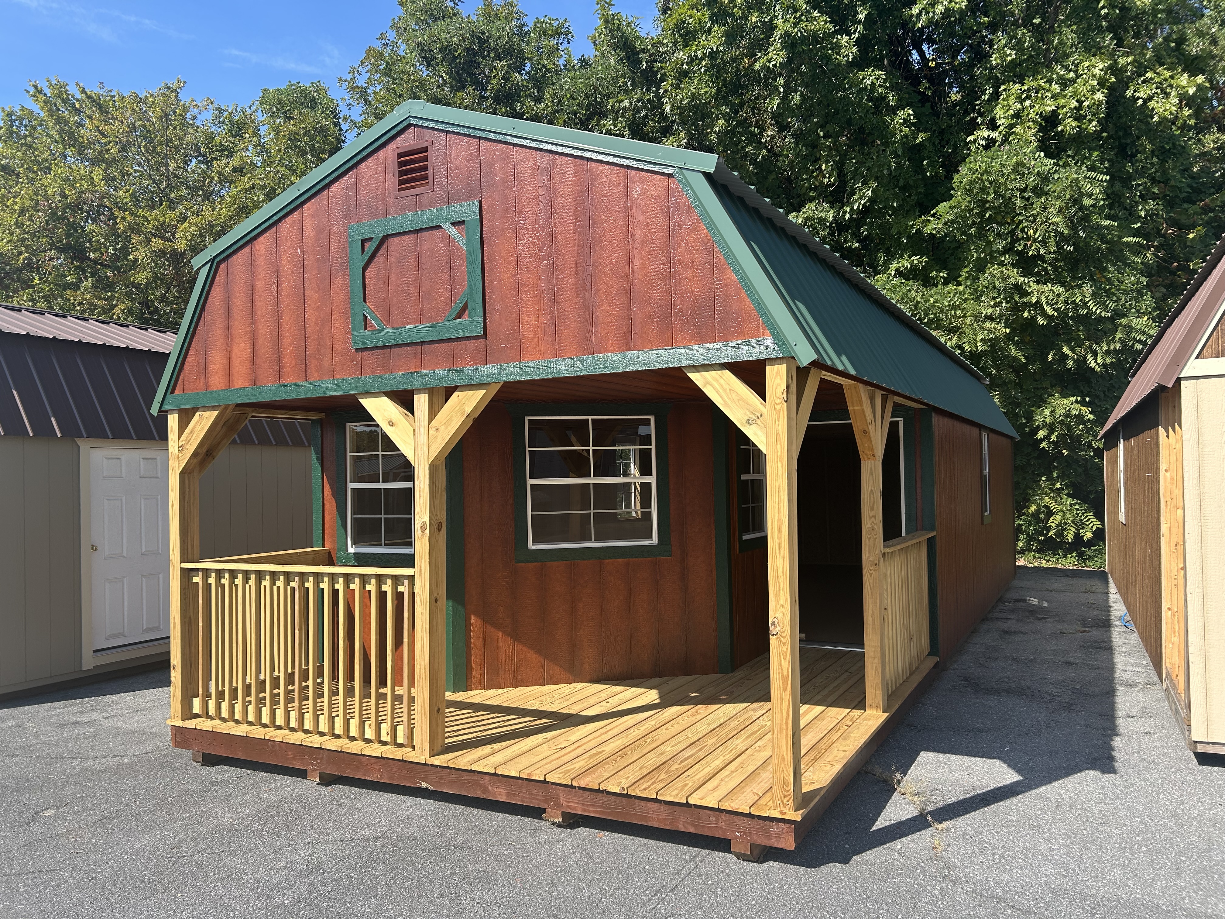 Deluxe Lofted Barn Cabin
