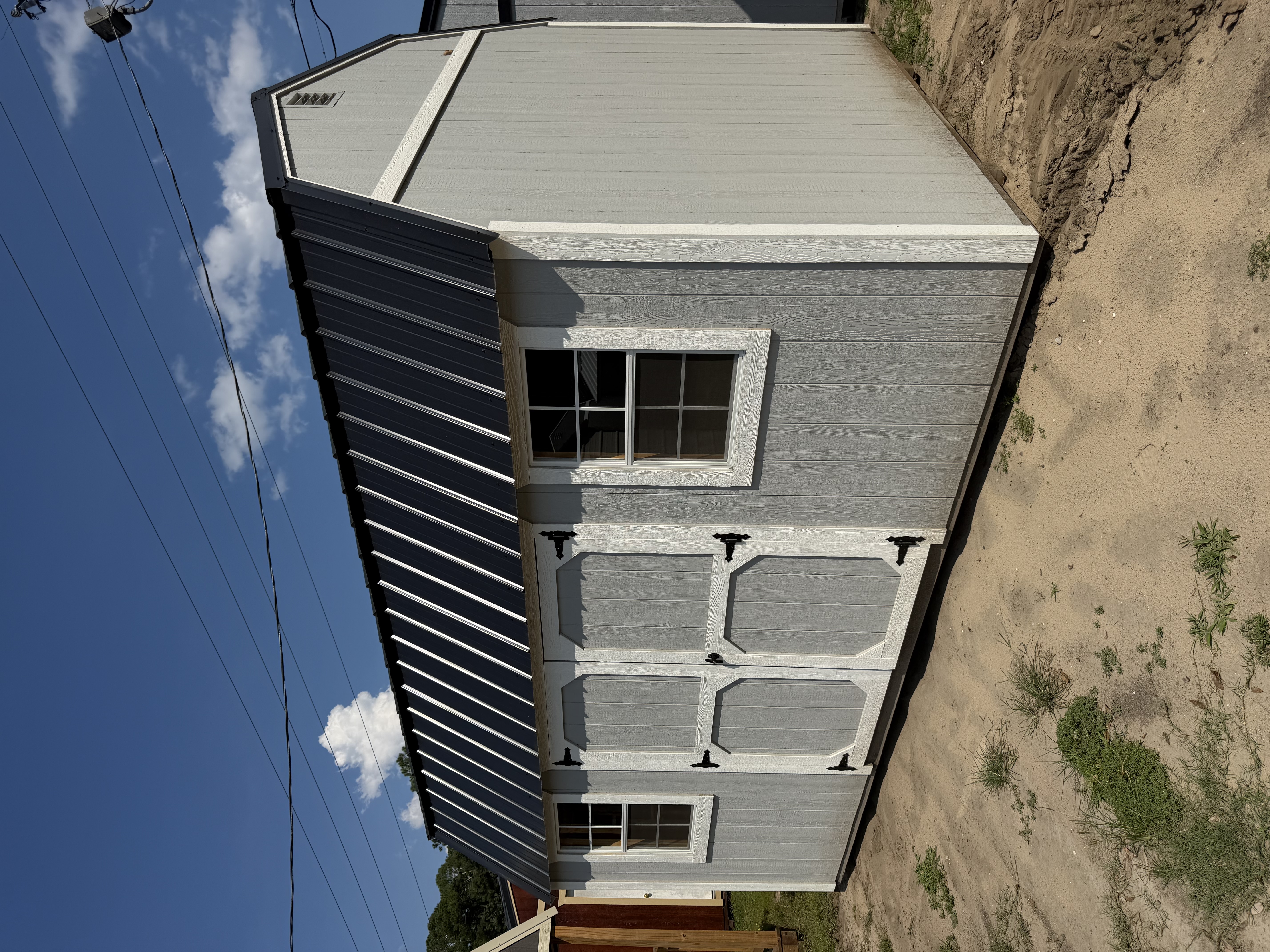 10×16 Side Lofted Barn