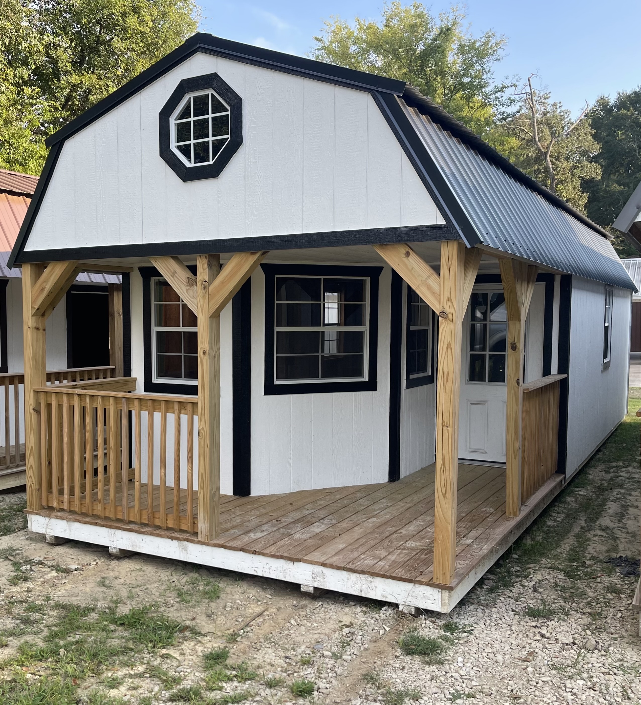 Deluxe Lofted Barn Cabin