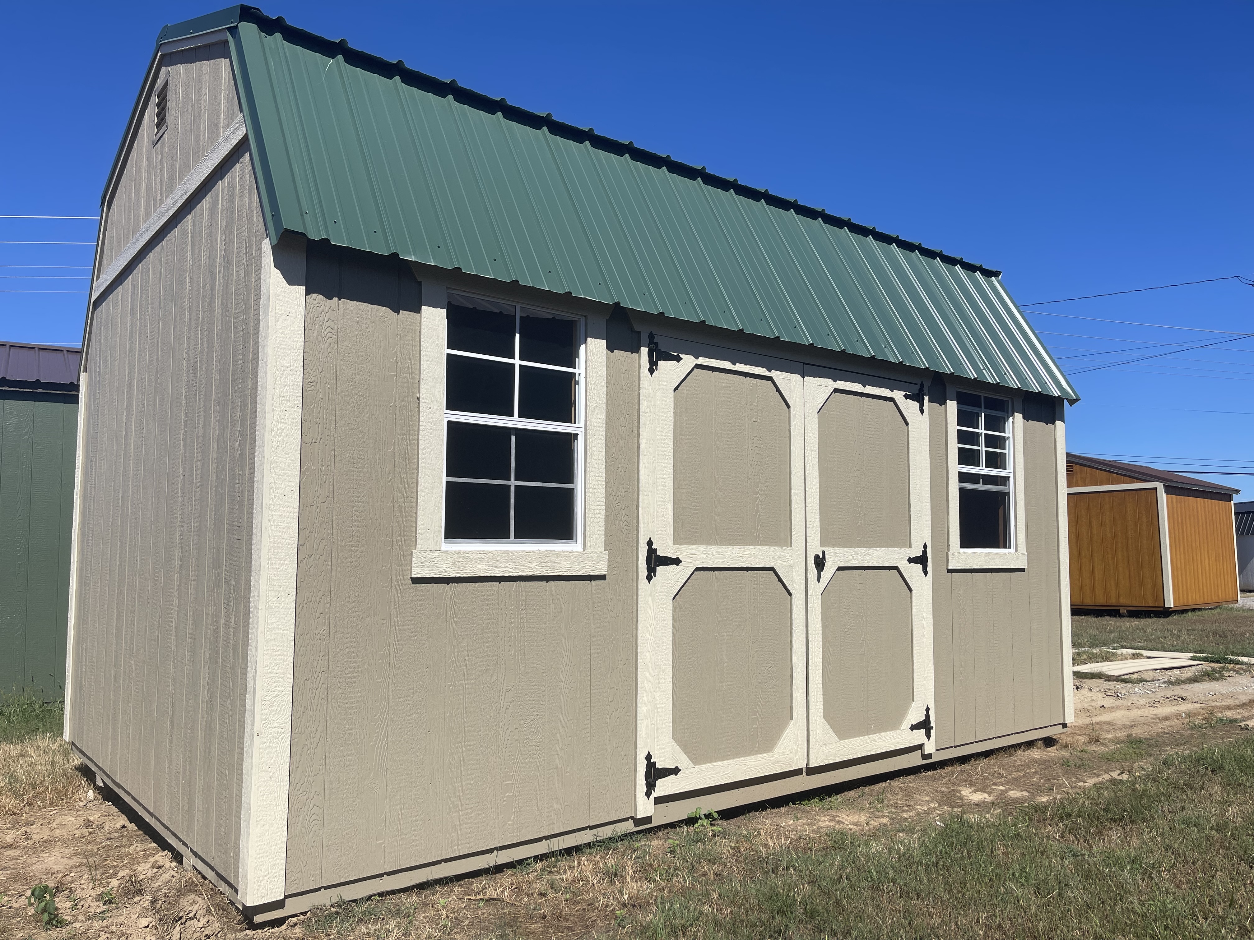 10×16 Side Lofted Barn