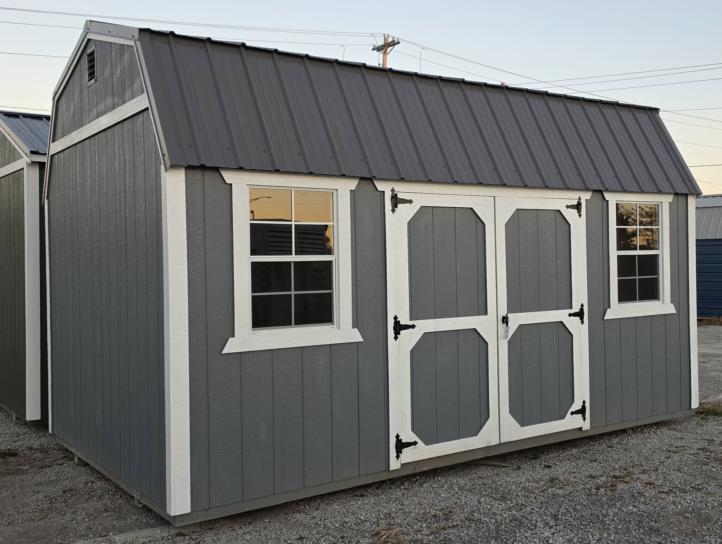 10×16 Side Lofted Barn