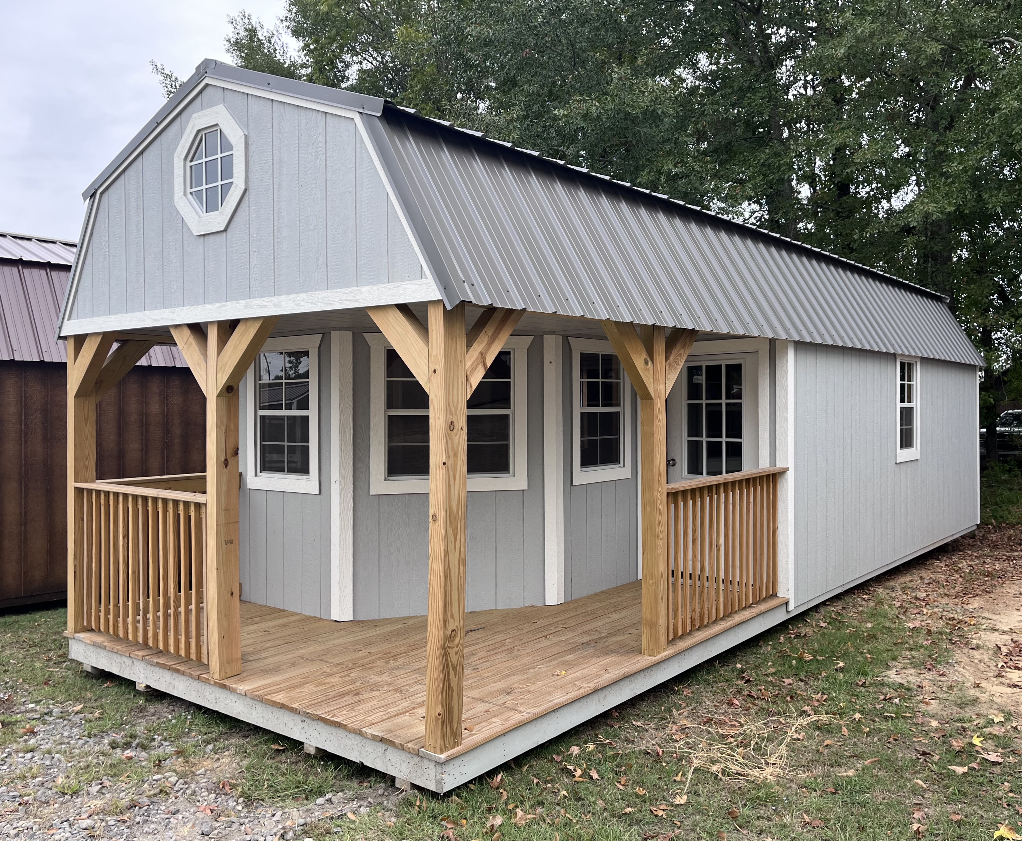 Deluxe Lofted Barn Cabin