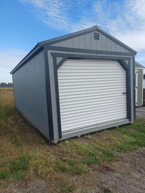 12×24 Garage in Montpelier, OH