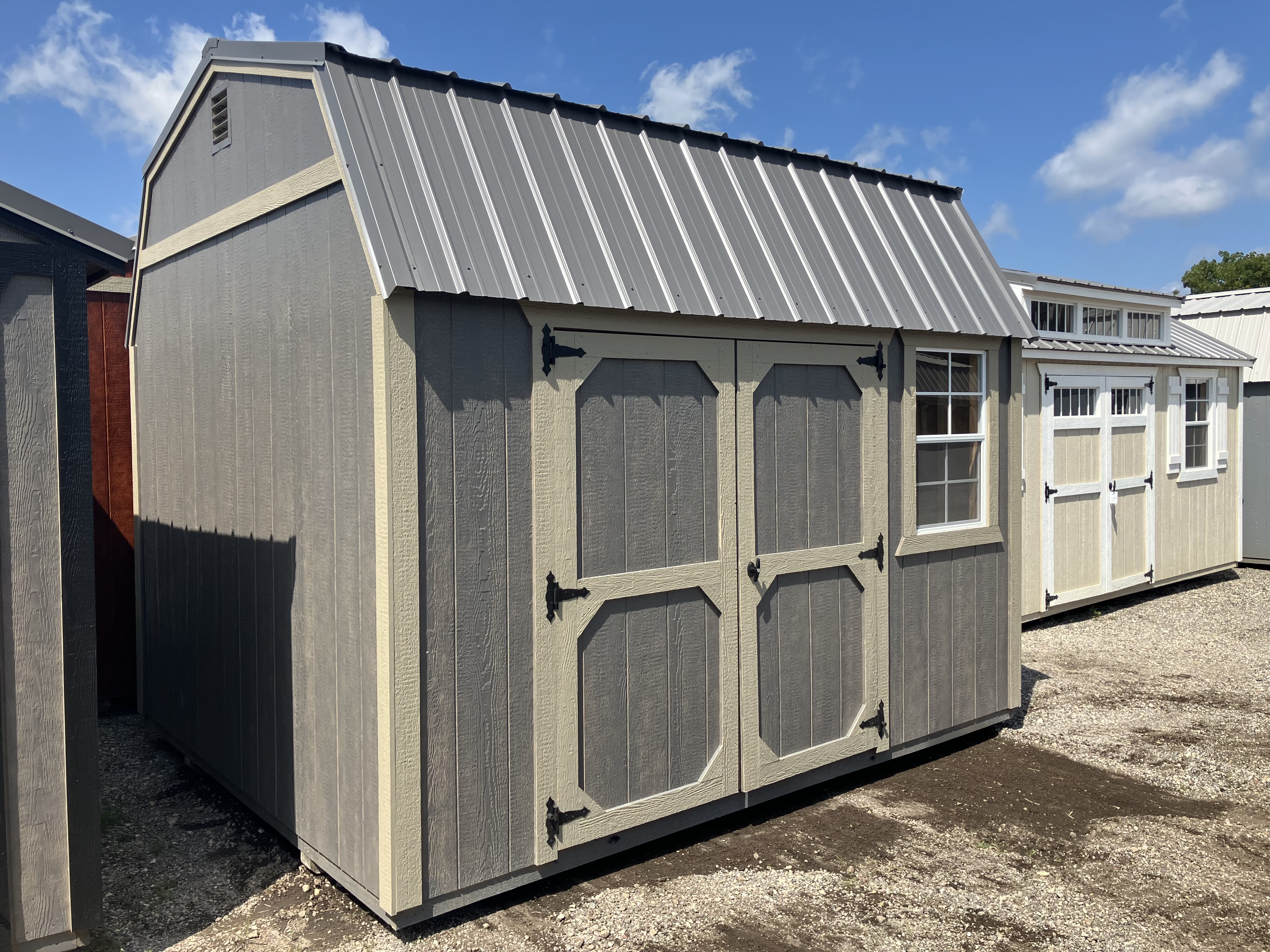 10×12 Side Lofted Barn