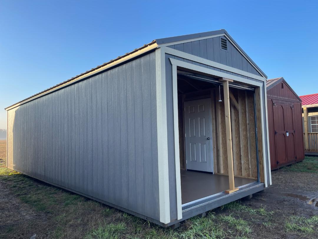 12×32 Garage