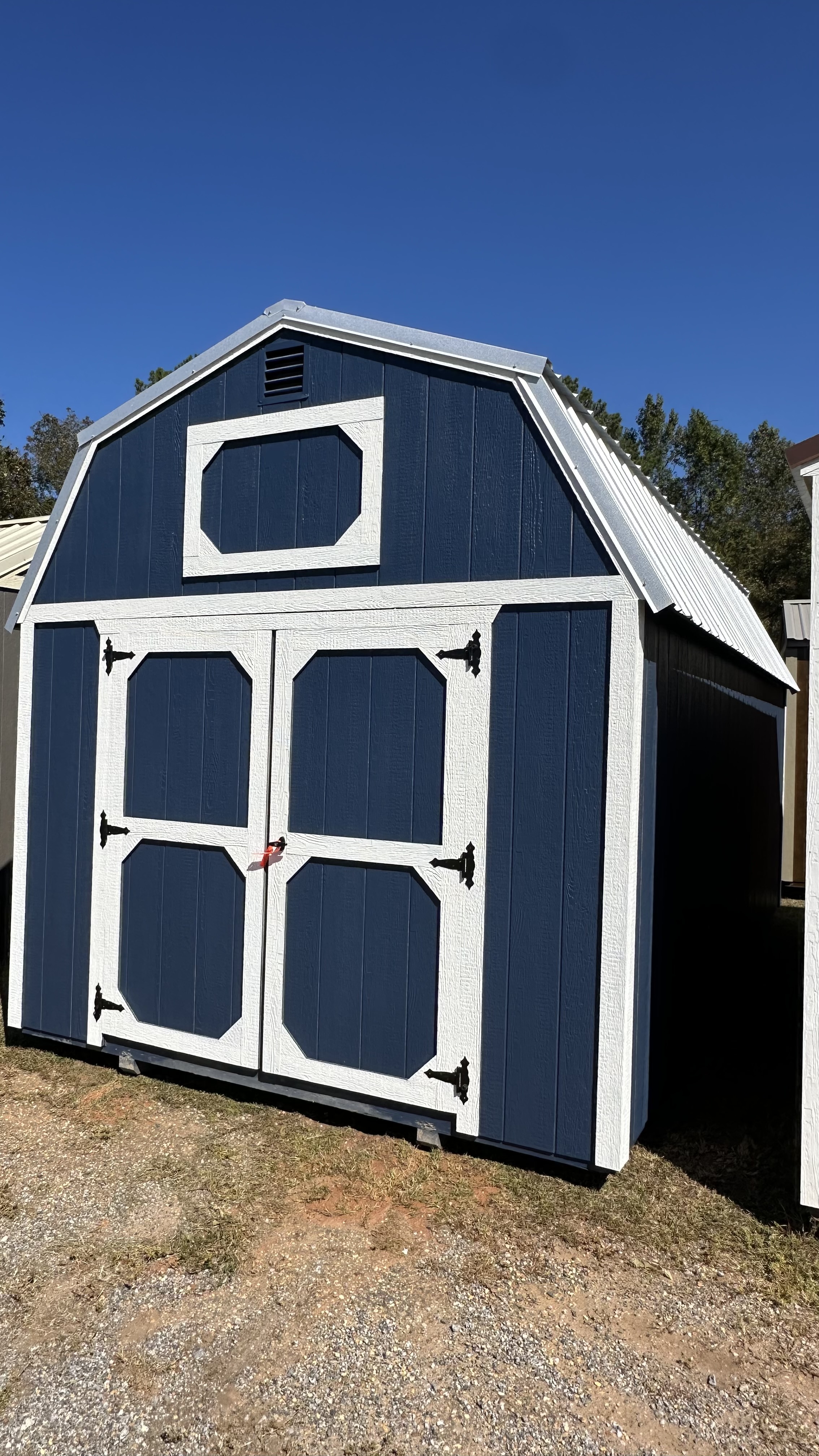 10 x 20 Lofted Barn at Martin Auto Solutions in Ozark, AL